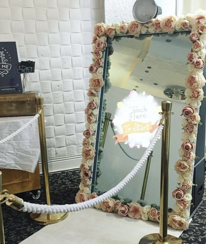 Magic Mirror Service Image